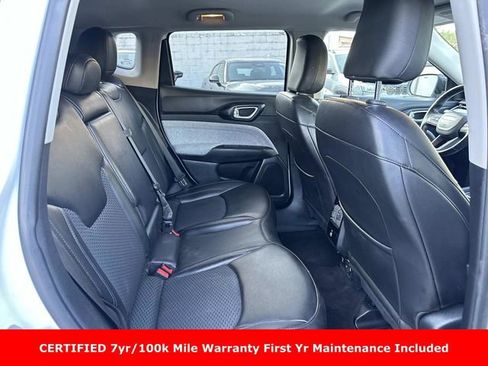 Certified 2022 Jeep Compass Latitude w/ Convenience Group AWD/4WD image 11