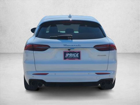 Used 2024 Maserati Grecale GT image 7