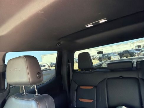 Used 2021 GMC Sierra 1500 AT4 AWD/4WD image 13