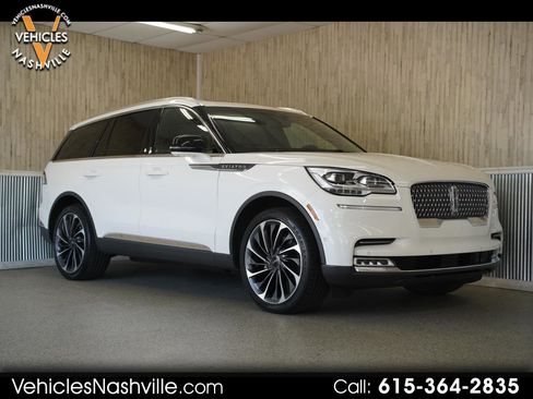 Used 2023 Lincoln Aviator Reserve w/ Equipment Group 201A image 1