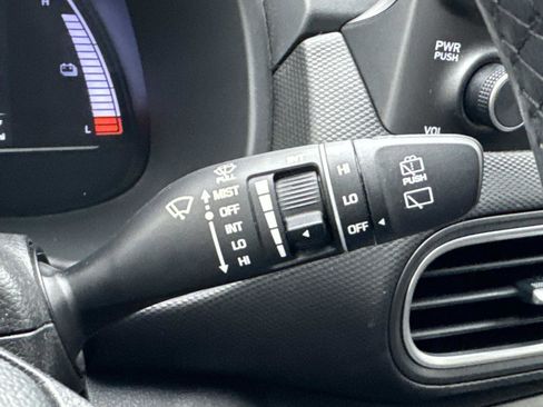 Used 2020 Hyundai Kona Limited image 24