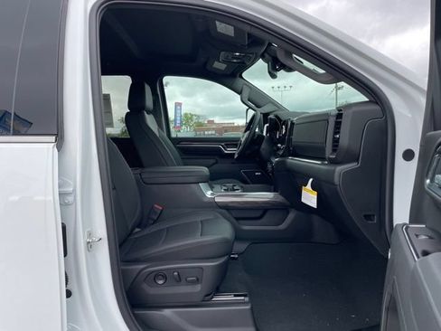 New 2026 Chevrolet Silverado 3500 LTZ w/ Z71 Chrome Sport Edition AWD/4WD image 14