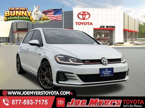 Used 2019 Volkswagen GTI SE FWD image 1