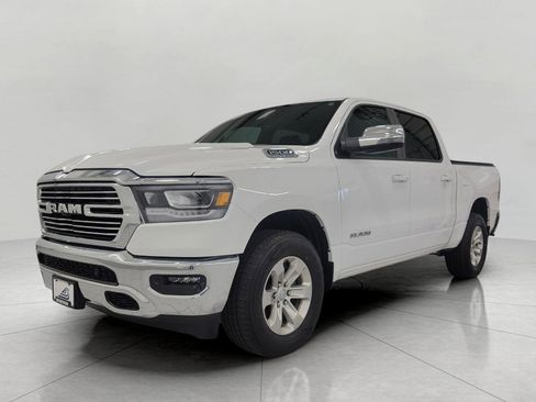 Used 2023 RAM 1500 Laramie AWD/4WD image 12