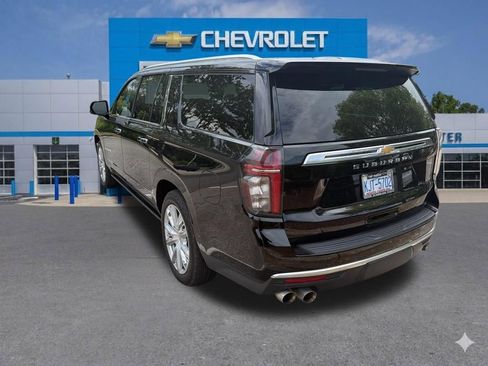 Used 2023 Chevrolet Suburban High Country AWD/4WD image 10