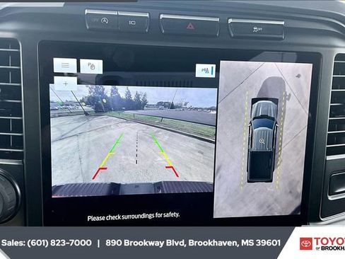 Used 2023 Ford F150 Lariat w/ Max Trailer Tow Package image 15