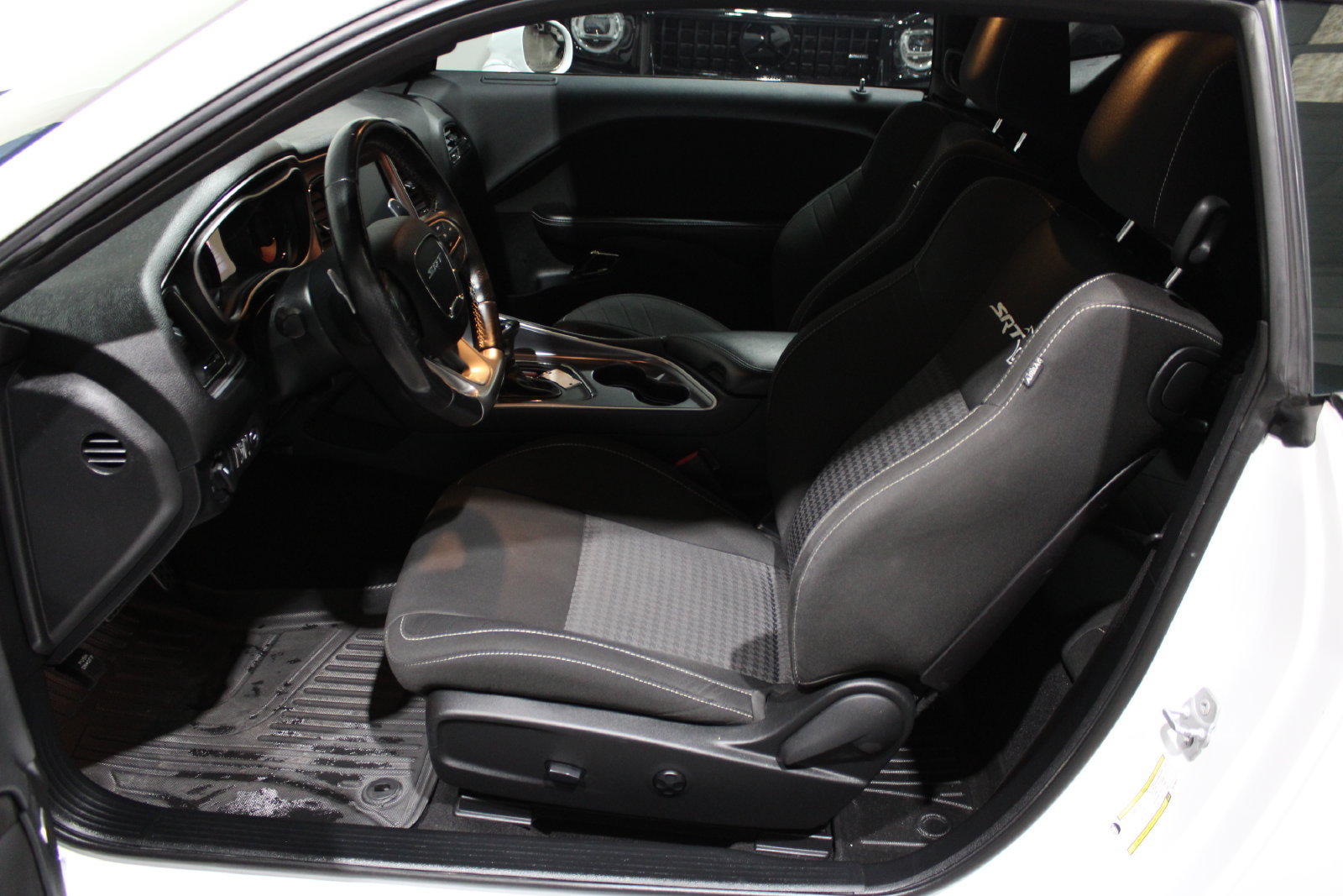 Used 2019 Dodge Challenger SRT Hellcat Redeye RWD image 21