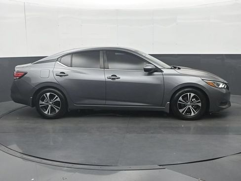 Used 2022 Nissan Sentra SV FWD image 8