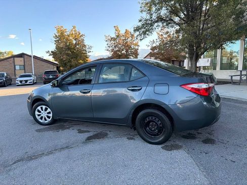 Used 2015 Toyota Corolla L FWD image 9