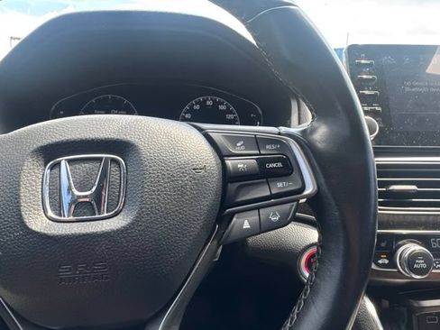 Used 2021 Honda Accord Touring image 21