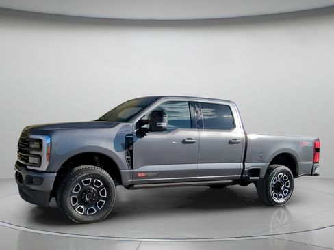 New 2026 Ford F350 Platinum w/ FX4 Off-Road Package image 13