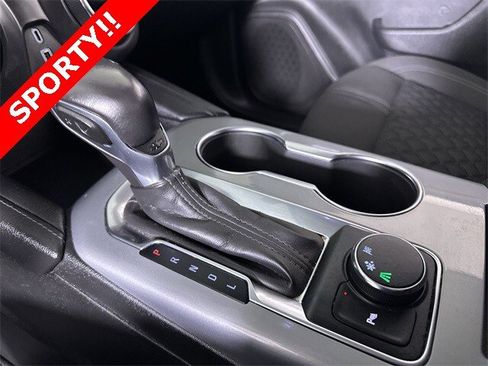 Used 2020 Chevrolet Blazer LT image 16