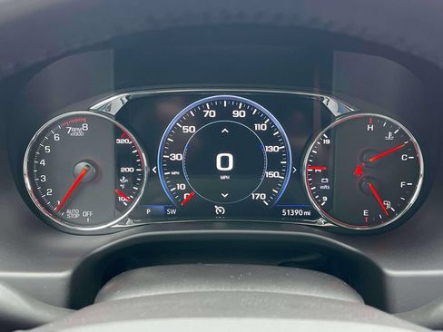 Certified 2021 GMC Acadia AT4 w/ Technology Package AWD/4WD image 36