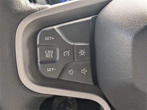 Certified 2024 Ford Bronco Everglades image 29