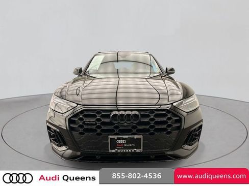 Used 2025 Audi Q5 2.0T Premium Plus w/ Premium Plus Package AWD/4WD image 6