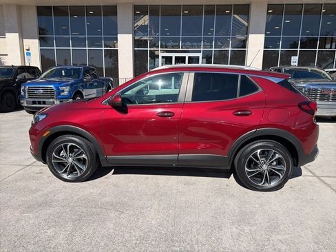 Used 2022 Buick Encore GX Select image 3