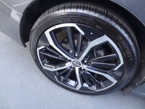 Used 2023 Nissan Altima 2.5 SR image 10