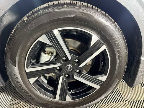 Certified 2025 Nissan Sentra SV w/ All-Weather Package image 27