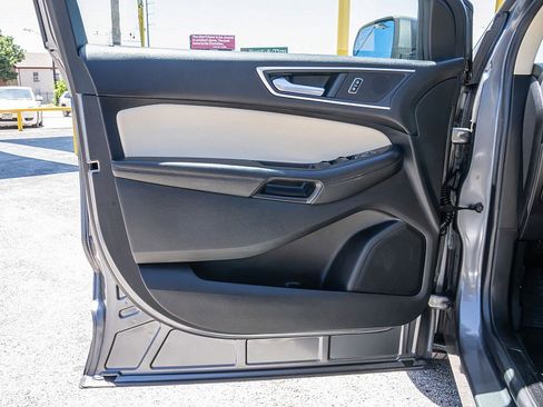 Used 2022 Ford Edge SEL w/ Convenience Package AWD/4WD image 10
