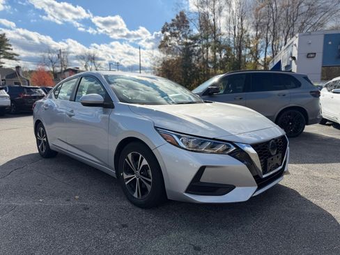 Used 2023 Nissan Sentra SV image 1