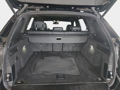 Used 2024 BMW X5 sDrive40i w/ M Sport Package RWD image 30