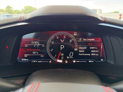 Used 2023 Chevrolet Corvette Stingray Premium Cpe w/ Z51 Performance Package RWD image 16