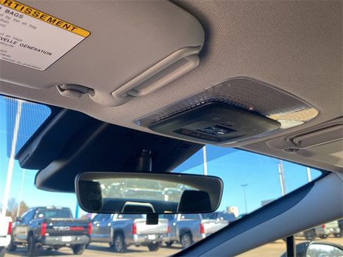 New 2026 Toyota Prius Plug-In Hybrid image 25