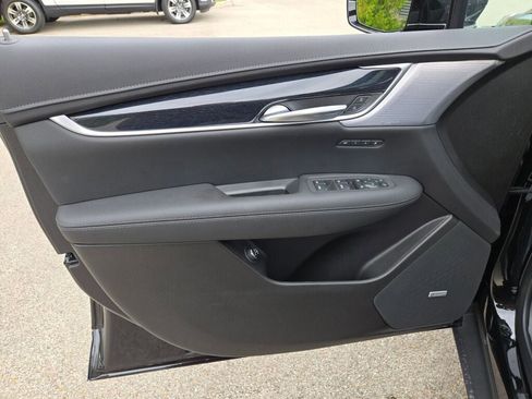 New 2025 Cadillac XT5 Premium Luxury w/ LPO, Blue Accent Package image 22