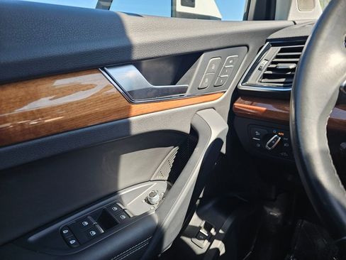 Used 2023 Audi Q5 2.0T Premium Plus image 31