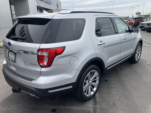 Used 2018 Ford Explorer Limited AWD/4WD image 8