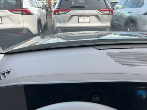 Used 2025 Hyundai Kona SEL image 34