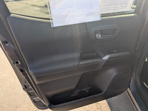 Used 2021 Toyota Tacoma TRD Pro image 11