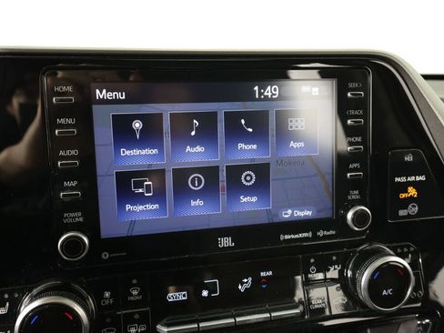 Used 2021 Toyota Highlander Limited image 38