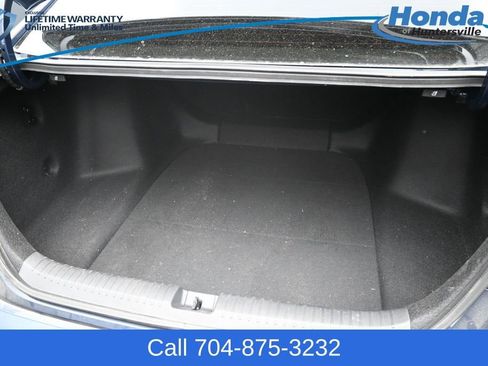 Certified 2025 Honda Accord SE image 10