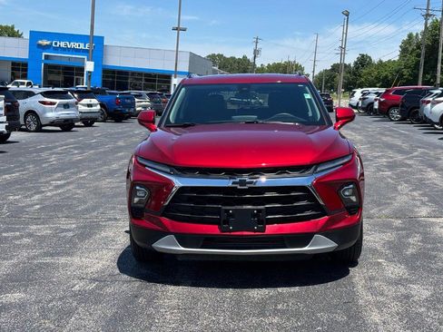 Certified 2024 Chevrolet Blazer LT w/ Convenience Package FWD image 8
