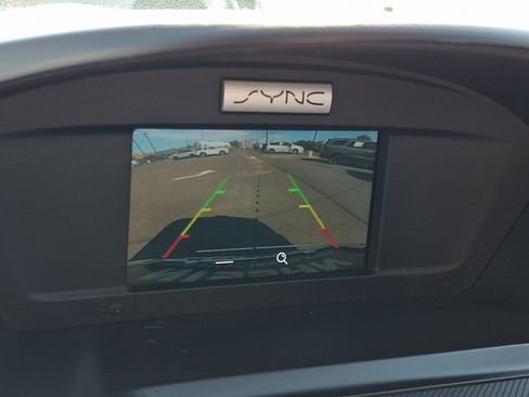 Used 2017 Ford Escape SE FWD image 21