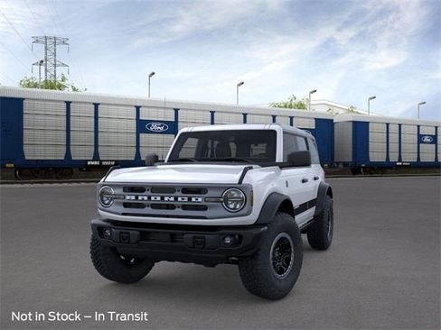 New 2025 Ford Bronco Big Bend w/ Black Diamond Package image 2