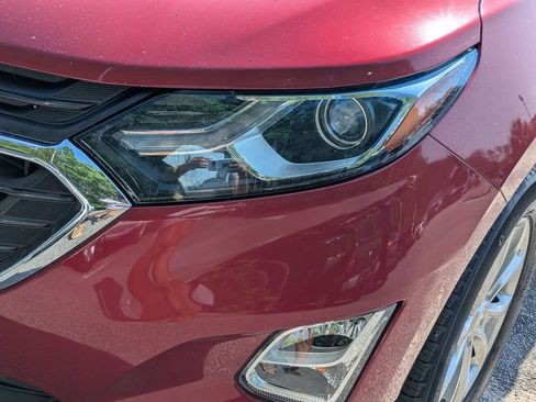 Used 2020 Chevrolet Equinox LT FWD image 10