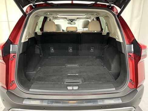 Used 2023 Nissan Rogue SL AWD/4WD image 22