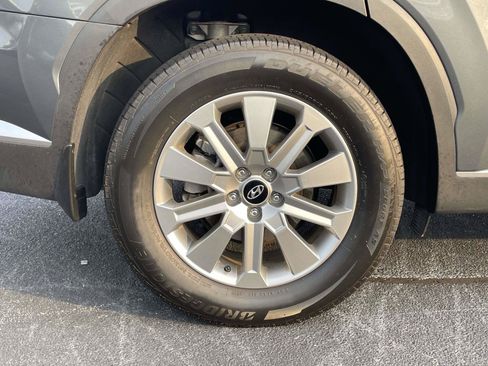 Used 2023 Hyundai Palisade SEL FWD image 9