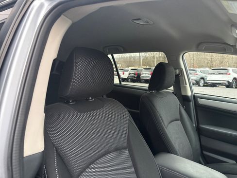 Used 2015 Subaru Outback 2.5i Premium image 45