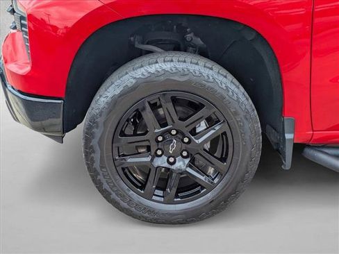 Used 2022 Chevrolet Silverado 1500 LT Trail Boss w/ Convenience Package II AWD/4WD image 23