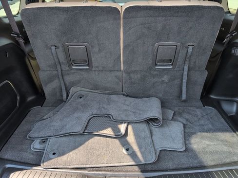 Certified 2022 Jeep Grand Cherokee L Limited image 16