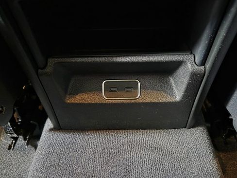 Used 2024 Mercedes-Benz GLE 450 GLE 450 image 29