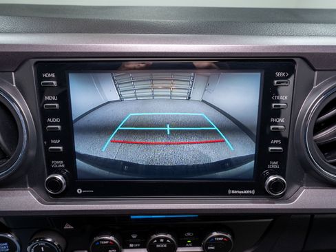 Used 2023 Toyota Tacoma TRD Off-Road w/ Black Out Package (TMS) image 19