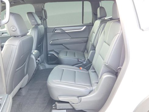 New 2026 GMC Acadia Elevation w/ Black Edition FWD image 24