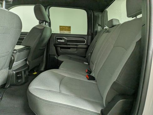 Certified 2024 RAM 2500 Big Horn AWD/4WD image 29
