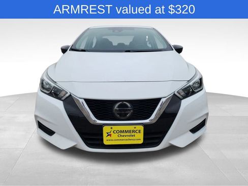 Used 2021 Nissan Versa S image 2