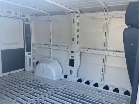 Used 2018 RAM ProMaster 1500 w/ Interior Convenience Group image 23