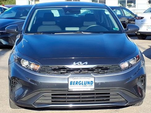 Used 2024 Kia Forte LXS image 9